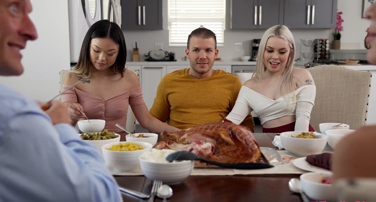  Quand la famille se retrouve à nouveau autour de la table 