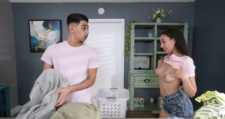 My Pervy Family - Sasha Tatcha - Do My Chores & I'll Give You A Hand